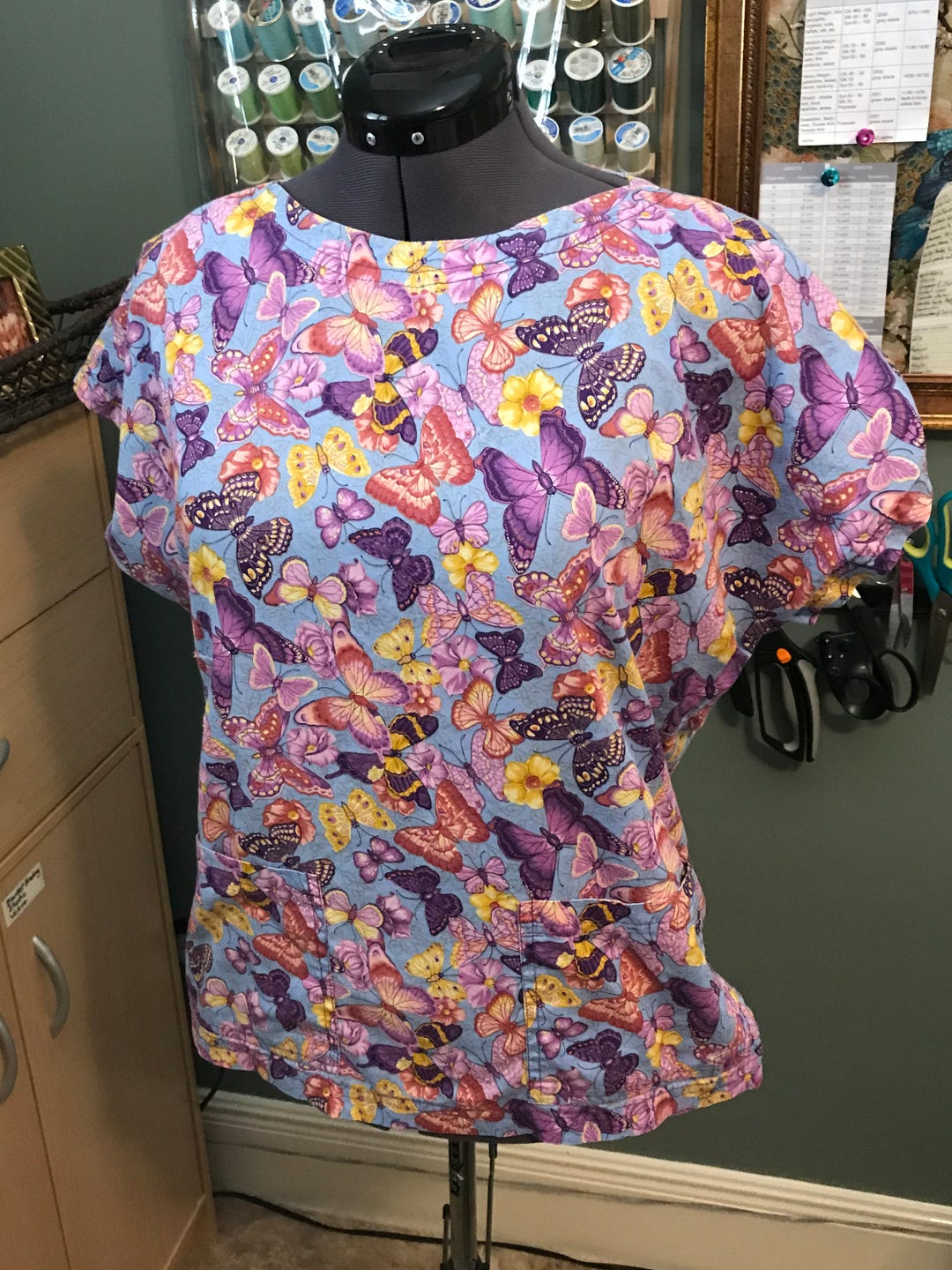 SMALL/MEDIUM Handmade Butterfly Scrub Top Nursing Scrubs, Kids Scrubs