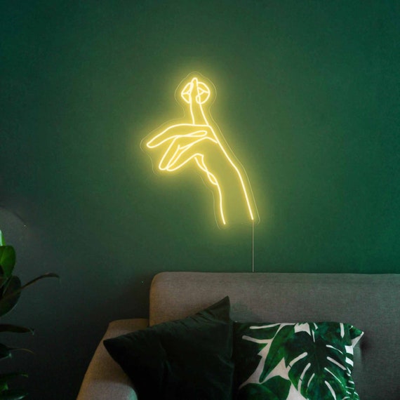 Scritte LED personalizzate: regala una scritta luminosa da parete.