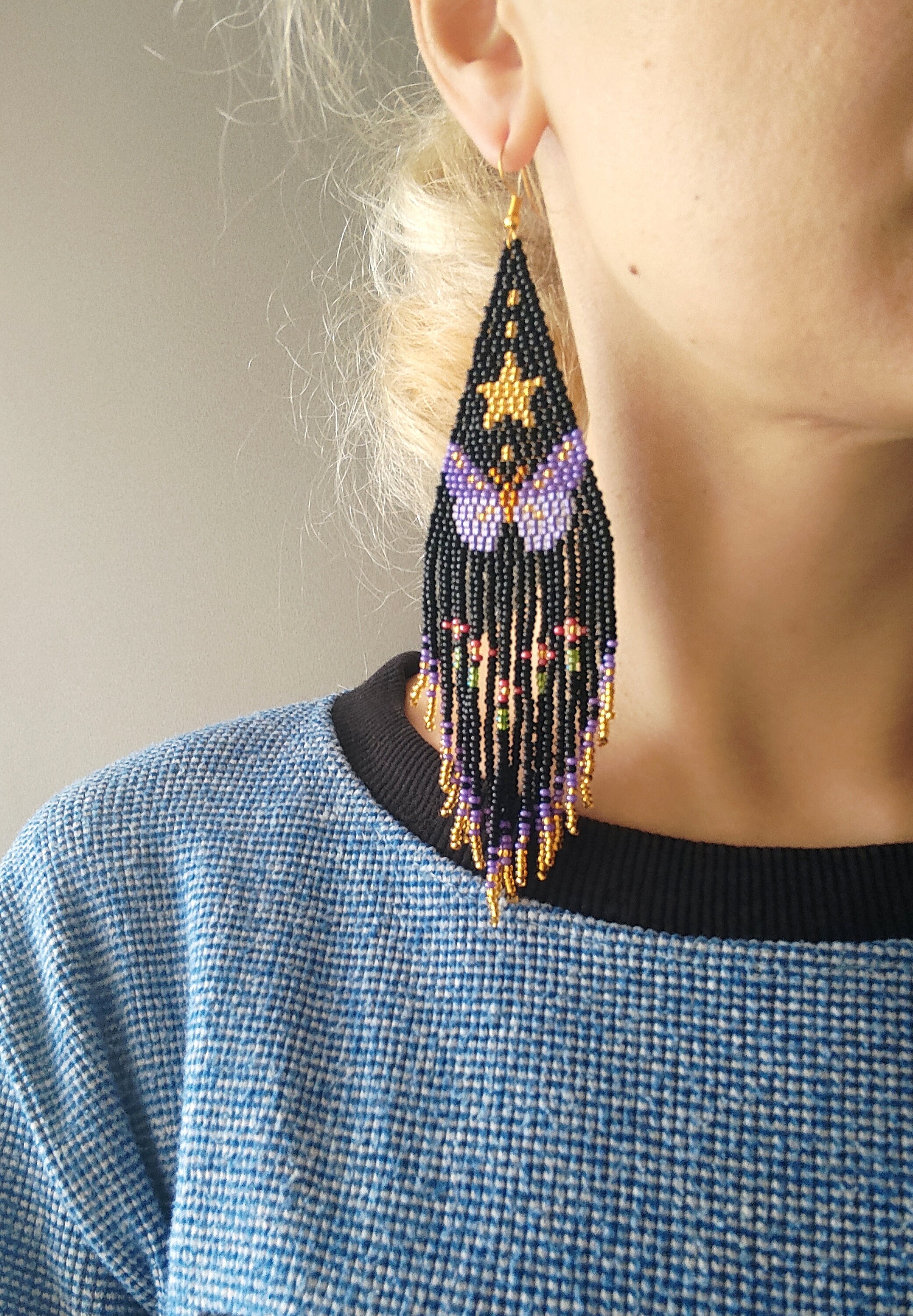AI145 - Handmade Star Beaded Earring