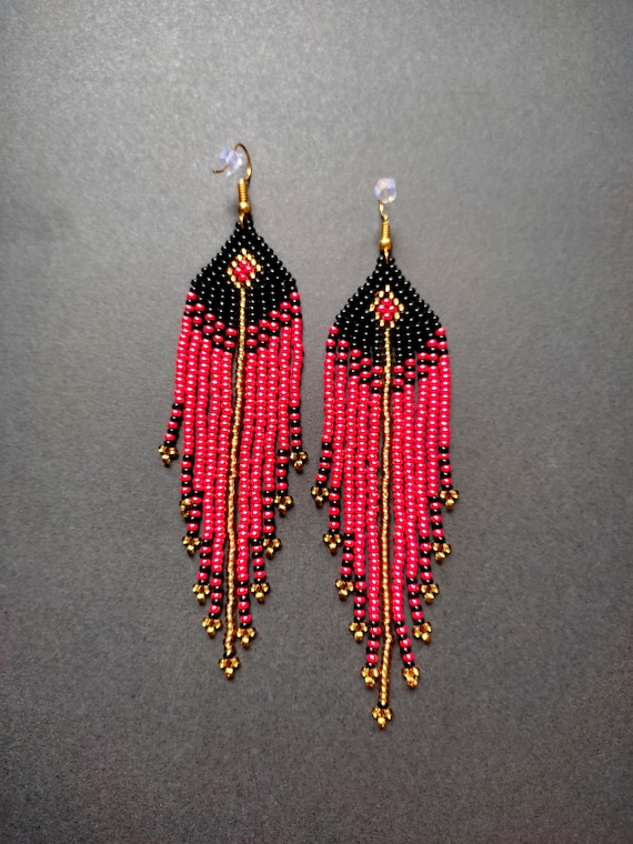 Red Fringe Beaded Earrings Red Earrings for Women Seed Bead Jewelry Modern Boho Earrings Long Dangle Earrings Beaded Jewelry Beadwork