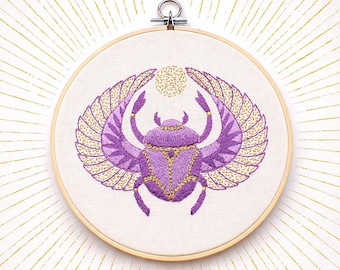 Embroidered Scarab Beetle Hoop – Symbolic Handmade Wall Art, Egyptian Inspired Fiber Decor