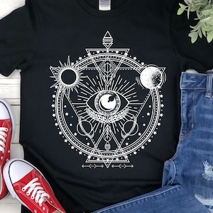 All Seeing Eye Mystic Blackcraft Occult Esoteric Alchemy Dark Magic, Witch Gothic Alternative Fashion Gift Short-Sleeve Unisex T-Shirt
