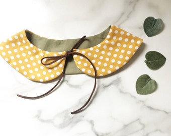 Reversible peterpan collar