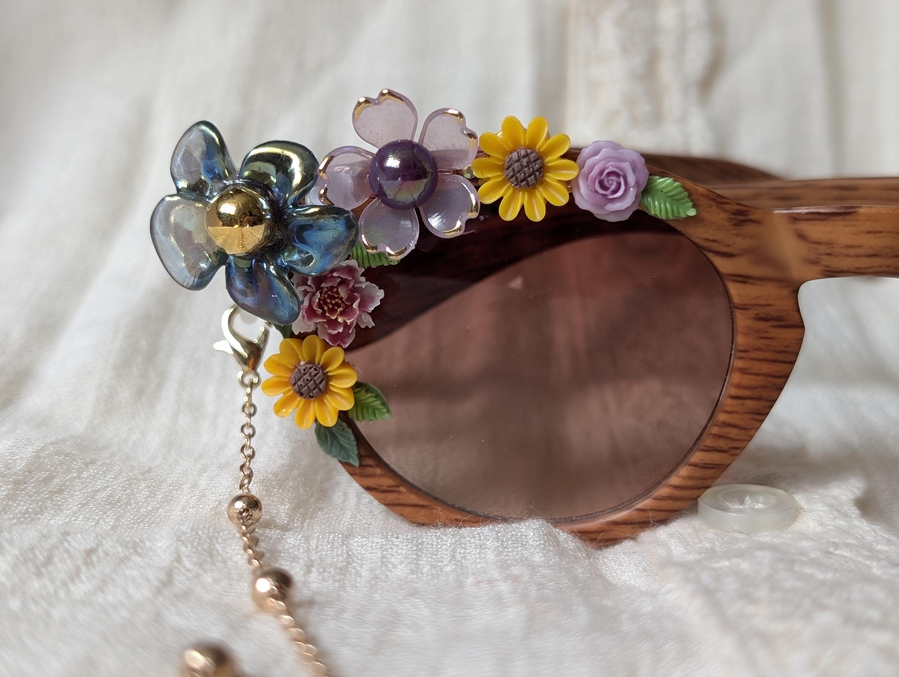 Retro Cat Eye Floral embellished Festival Sunglasses with UV protection lenses Amazon.com: Diamond Cat Eye Sunglasses Women Flower  main image 4