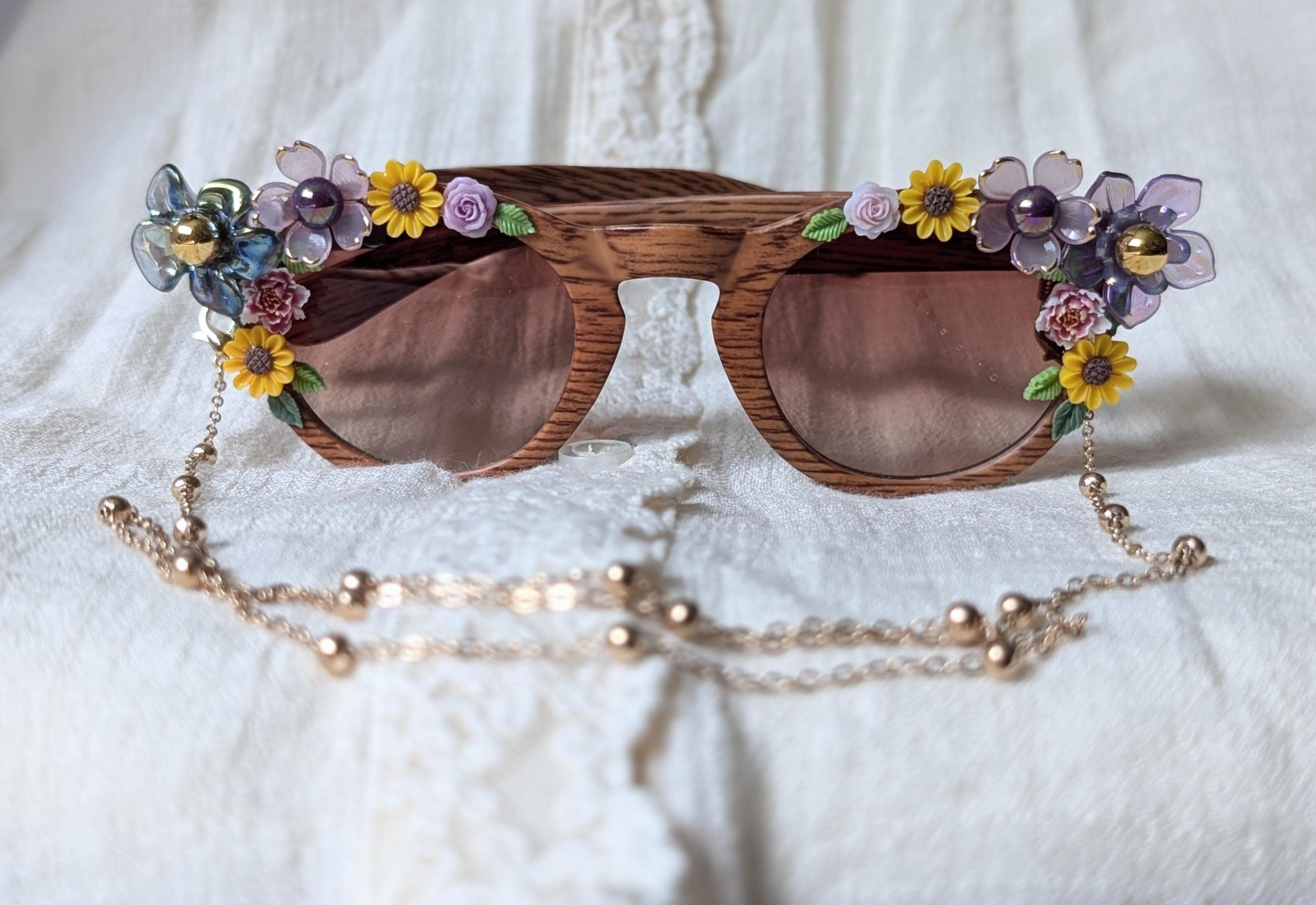 Bohemian trendy sunglasses A245 Amazon.com: peepers by peeperspecs unisex adult Boho  main image 3