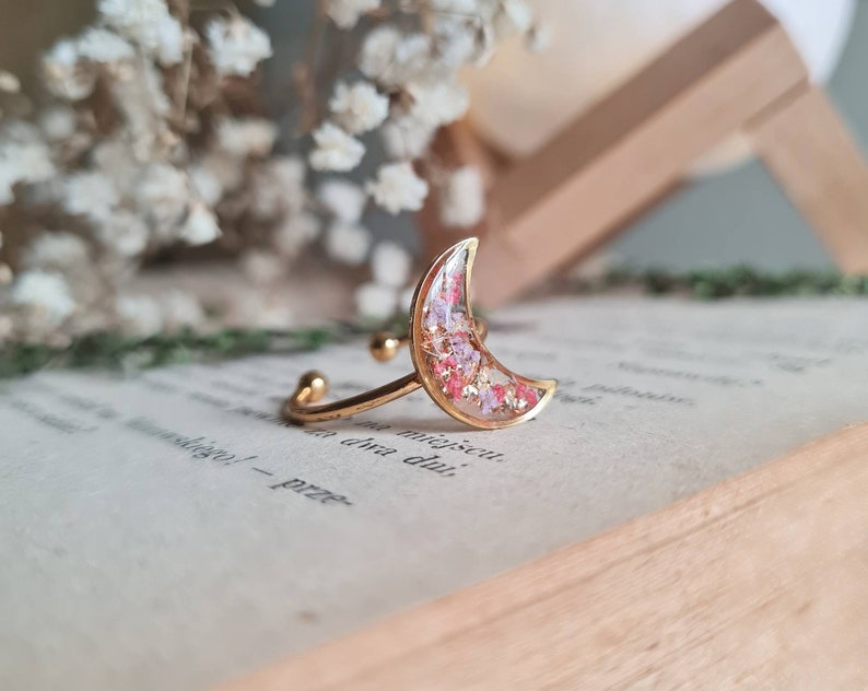 Crescent Moon Adjustable Ring, Botanical Ring, Gold Fairy Ring, Celestial Ring, Real Flower Resin Ring, Dainty Jewellery For Her, Mum Gift image 2