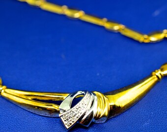 18K Gold and Diamond Vintage Necklace