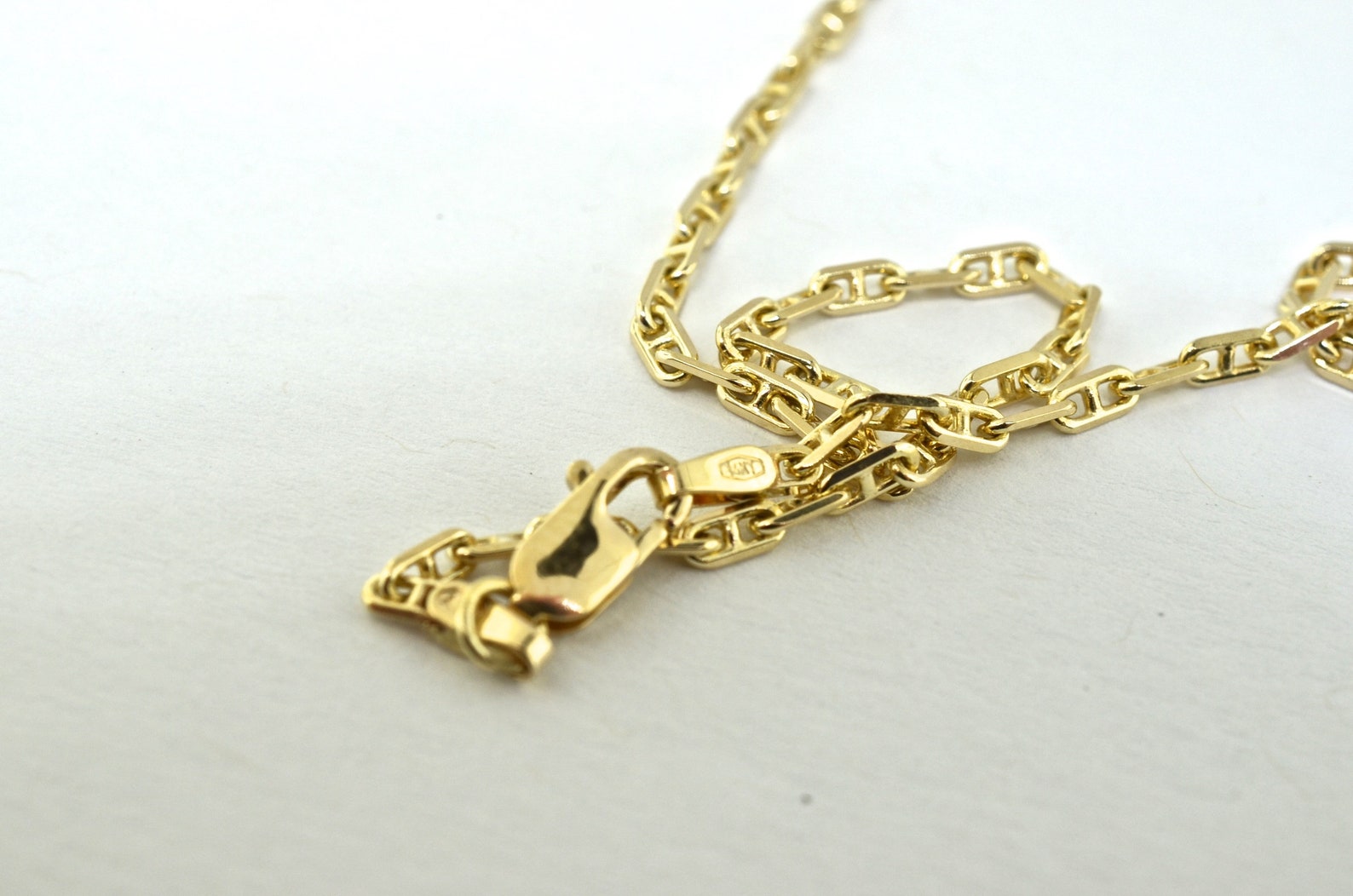 Scorpion chains Clearance