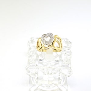 14k Gold And Diamond Ring. Size 6