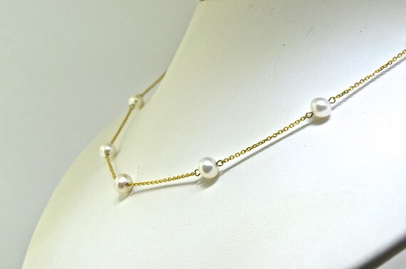 14k Yellow Gold Pearl Necklace - image 3