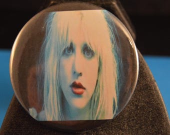 COURTNEY LOVE Hole  BUTTON  pin pinback badge punk   Large  2 1/4"   Brand New!  rock 'n roll  music guitar band singer grunge  Kurt Cobain