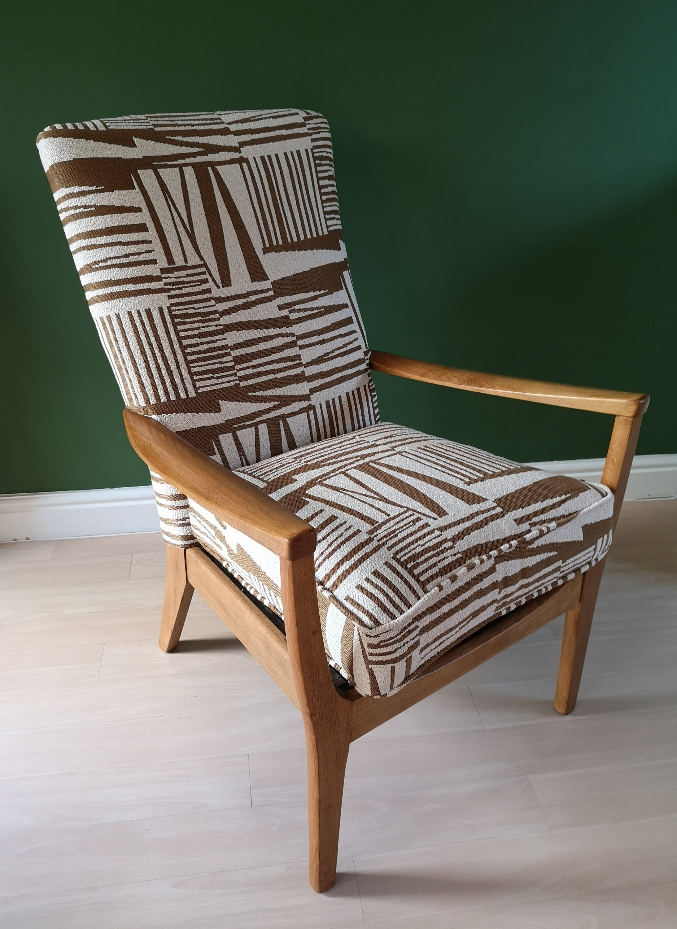 NEW STOCK Order a Parker Knoll Model 60 Armchair for Bespoke Etsy Hong Kong