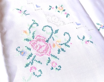 Vintage Embroidered Flowers Tablecloth: French Square Linen Decor