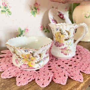 Vintage jug and bowl set/vintage bowl/pink flower china jug/china jug/sugar bowl/vintage decor/vintage china