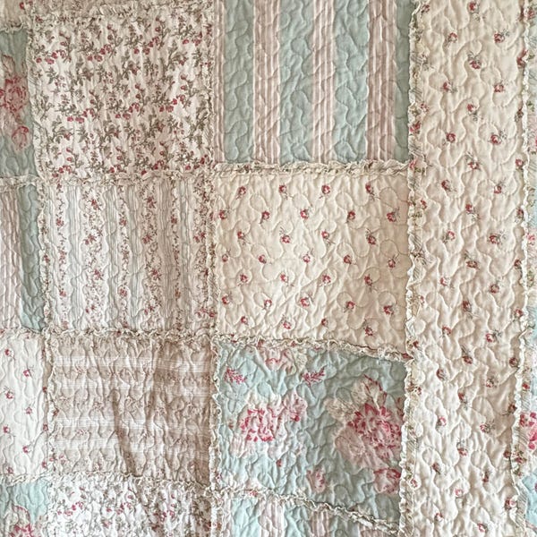 Vintage Style Patchwork Quilt, Rosenmuster Baumwollbettwäsche, Doppelt