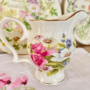 Vintage jug/vintage pink rose/pink flower china jug/china jug/rose jug/vintage decor/vintage china