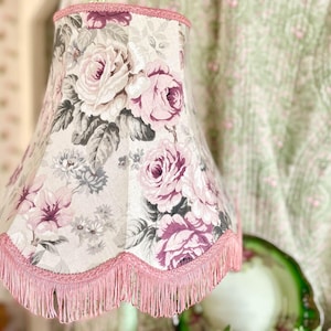 Floral lampshade/Sanderson style lampshade /vintage lampshade /rose fabric lampshade /vintage decor