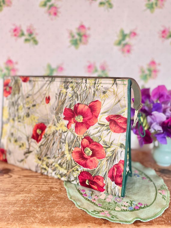 Vintage makeup bag hotsell