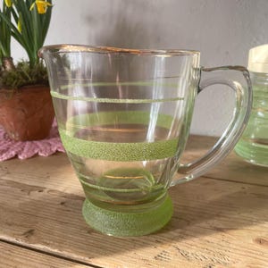 Vintage glass jug/vintage green glass/lemonade jug/vintage jug/vintage decor/French vintage