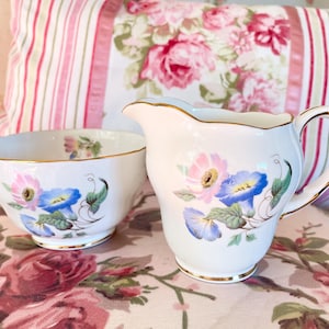 Vintage Kanne und Schüssel Set/Vintage Schüssel/rosa Blumen Krug/Porzellan Krug/Zuckerdose/Vintage Dekor/Vintage Porzellan