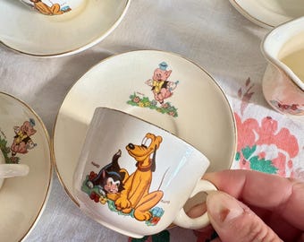 Vintage Childs Tea Set/vintage Disney Tea Set/tea Cups/trios /tea