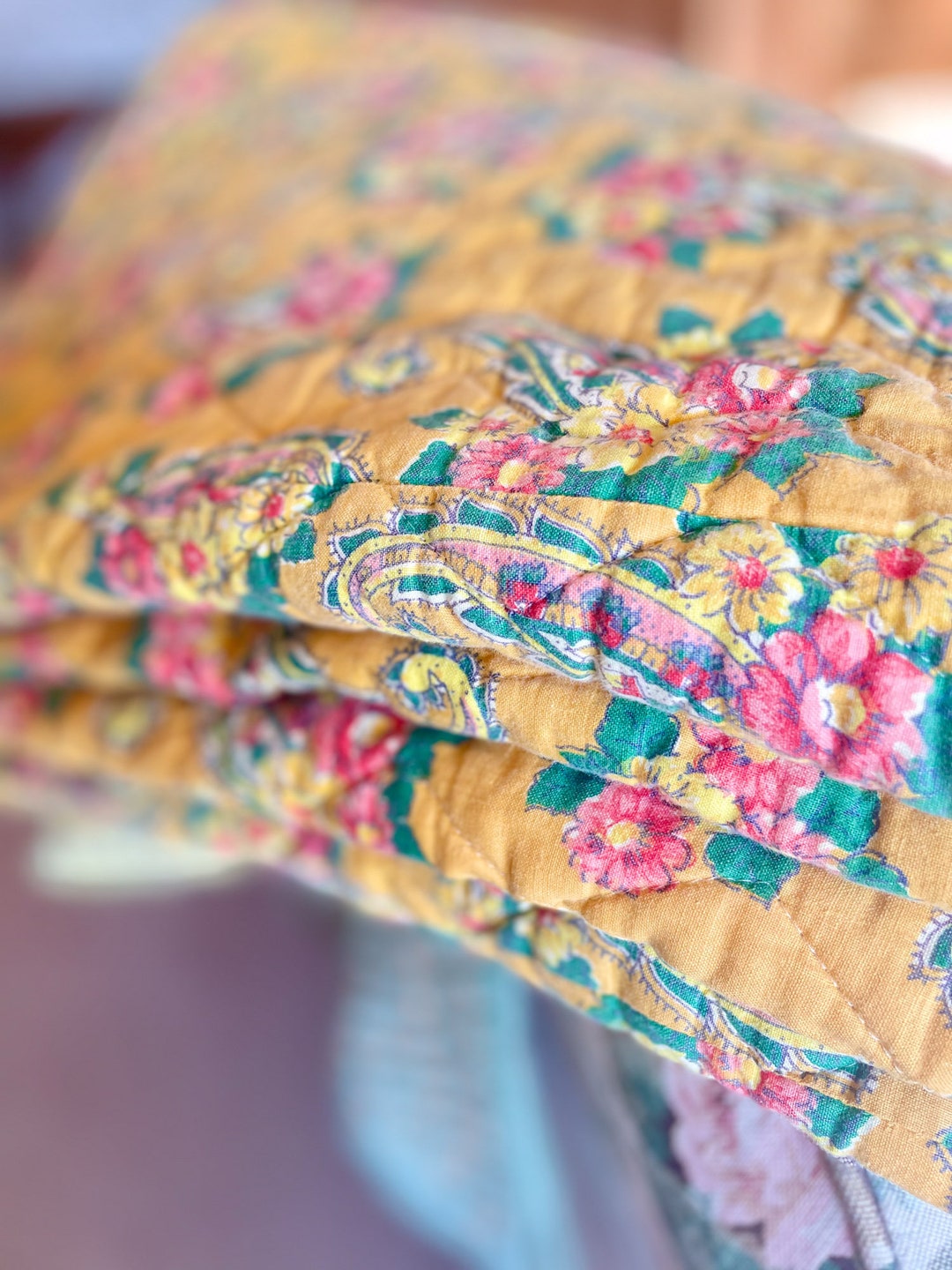 Vintage Floral Durham Quilt / Bed Quilt/shabby Chic Quilt Etsy