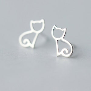 Silver Earrings, Stud Earrings, Cat Earrings, Adorable Earrings, Animal Design, Cute Earrings, Tiny Earrings, Delicate Earrings, Everyday