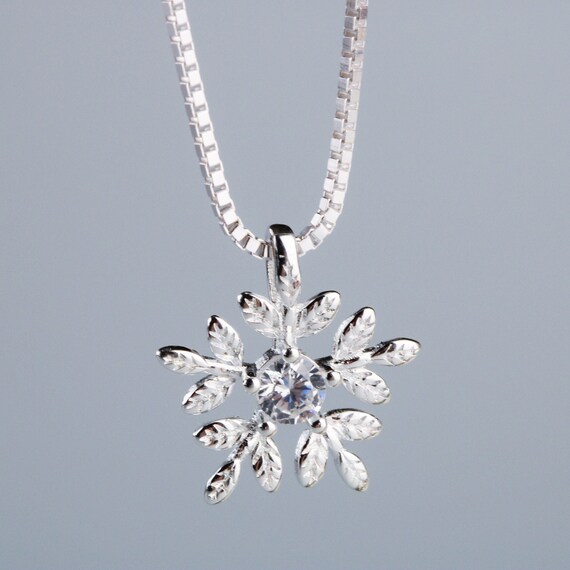Sterling Silver Snowflake Pendant Necklace White Crystal Detail