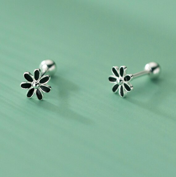 Stud earrings with back design clearance