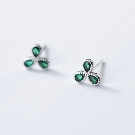 Boucles d'oreille pendantes en Argent 925 femme pierres vertes chic