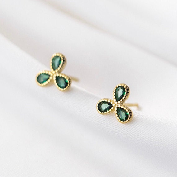 Small stone earrings best sale designs