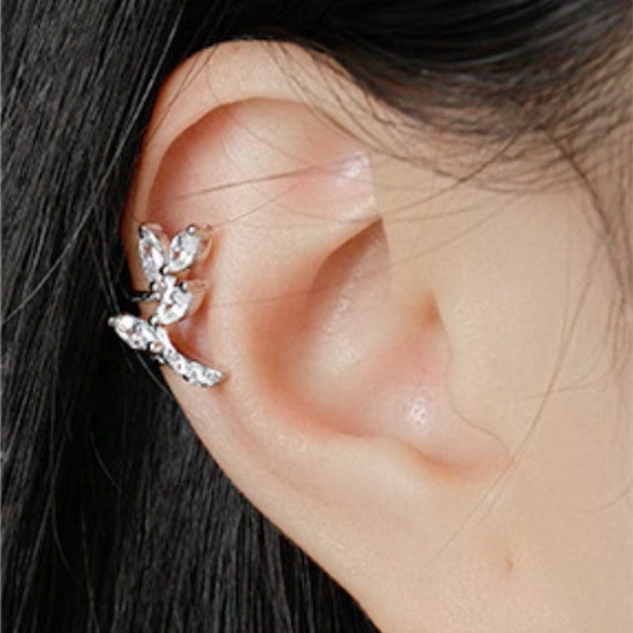 Handmade pierced flower earrings