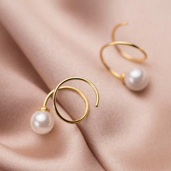 Spiral pearl hotsell earrings