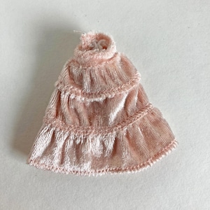 Vintage Bratz Kidz Cloe Pink Velvet Skirt: 10in Doll Clothes