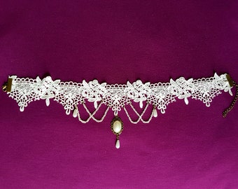 Gorgeous White Lace Choker Necklace