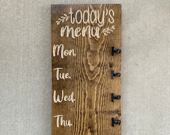 Rustic Wooden Weekly Menu Board: Family Dinner Planner