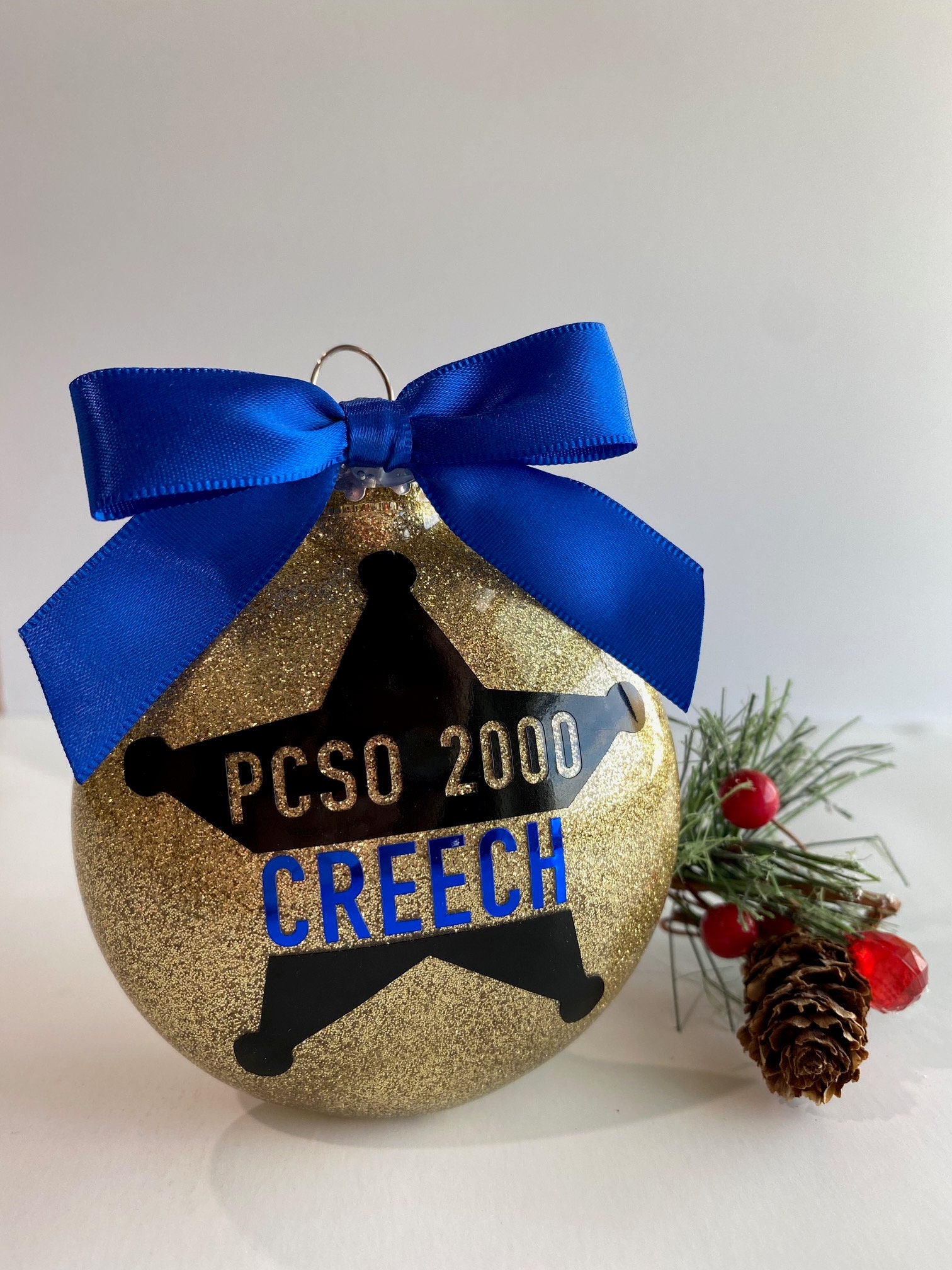 CEZII Personalized Police Christmas Ornament 2023, Police Officer Gifts,  God Bless The Police Hanging Ornament, Cop Gifts for Policeman Man Women