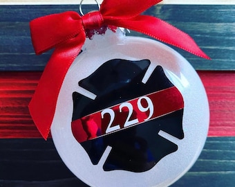 Personalisiertes Feuerwehrmann Ornament: Glitzer Ornament, Feuerwehrmann Abzeichen, dünne rote Linie Geschenk, Feuerwehrmann Weihnachten Ornament