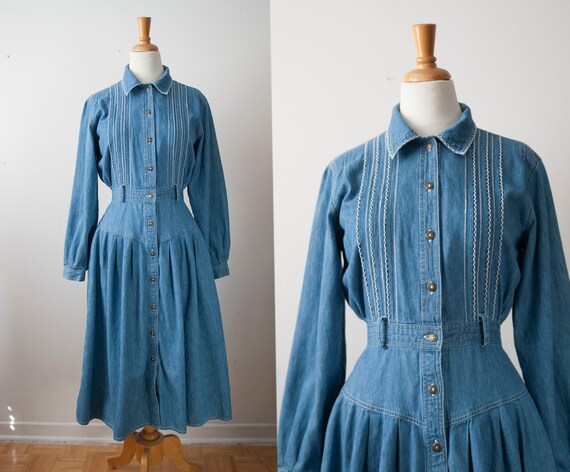 Exquisite Retro Western Lapel Front Button Red Windbreaker Style Cotton And Linen Maxi Dress