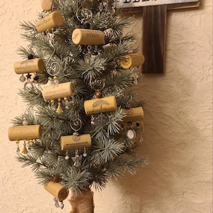 CUSTOM | Wine Cork Ornaments | Christmas