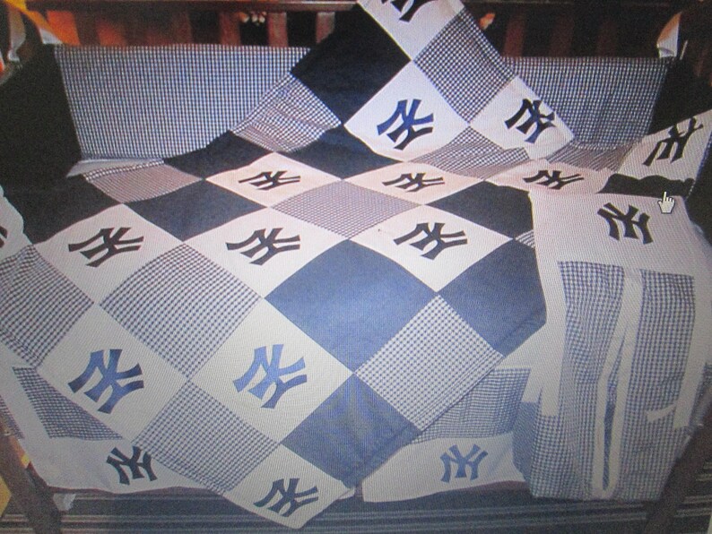 New York Yankees 4 Piece Crib Bedding Set