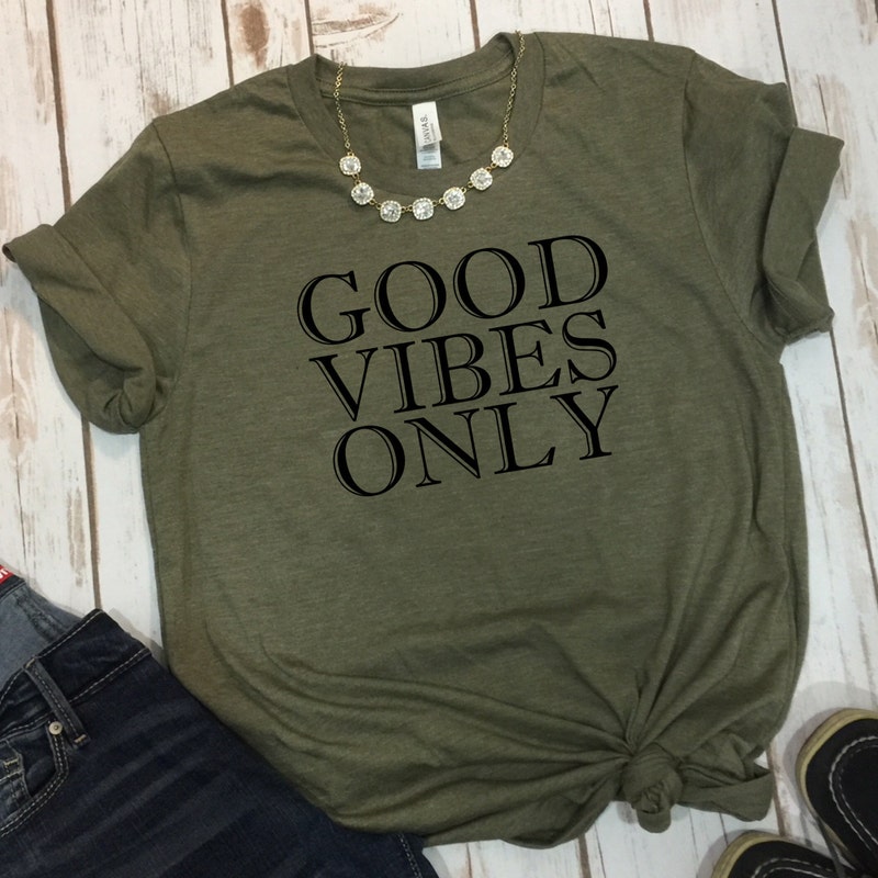 T Shirt Good Vibes 1 main image 0