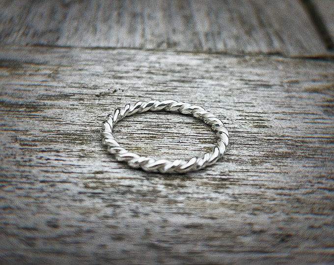 2.2mm Sterling Silver Diamond Cut Twisted Ring, Sterling Silver Twisted Ring, Stacking Ring, Patterned Ring, Made to Order, Gift for Her