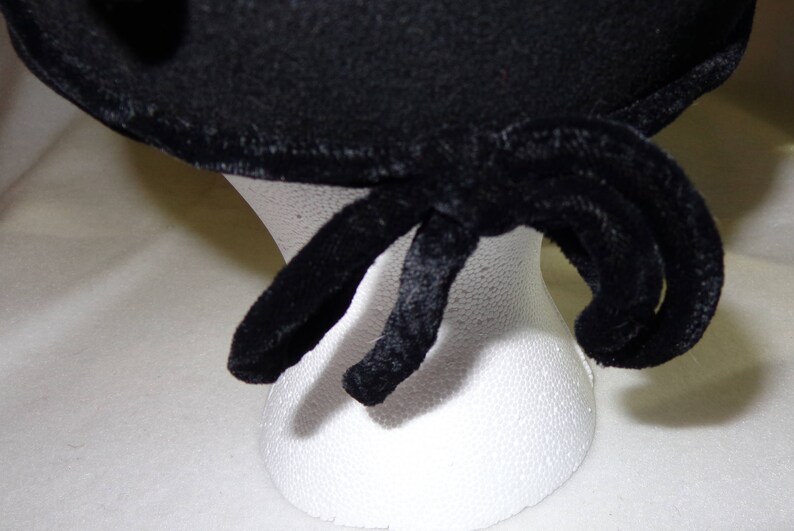 Vintage 40/'s Black Merrimac Wool Cloche