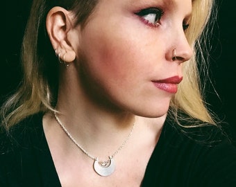 La Media Luna y el Collar de Estrellas