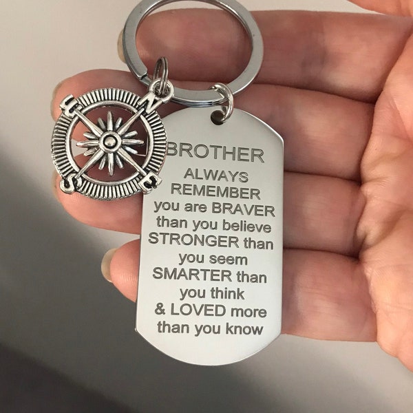 Keychain Gift for Brother - Personalized Best Brother Keychain - Custom Christmas Gift for Brother - Engraved Stainless Steel Key Chain
