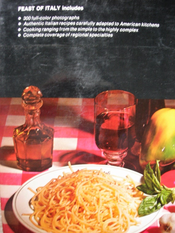 Feast Of Italy Arnoldo Mondadori Italian Cuisine Cooking Recipes Vintage - 