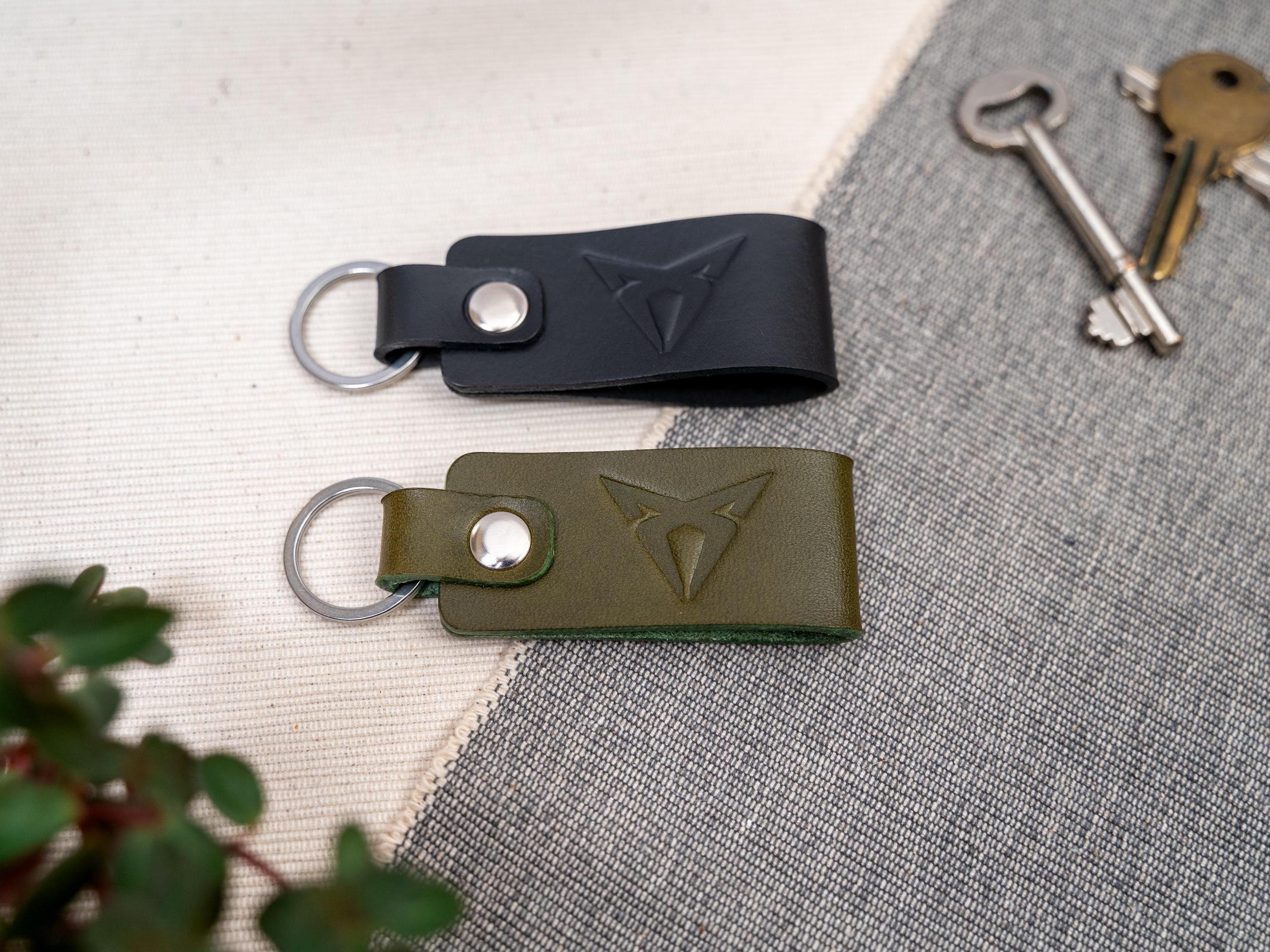 R LEON KEYRING TOLEDO LEON IBIZA 280 290 300 R LEON KEYRING TOLEDO LEON IBIZA 280 290 300