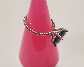 Dark pink glitter narrow ring holder