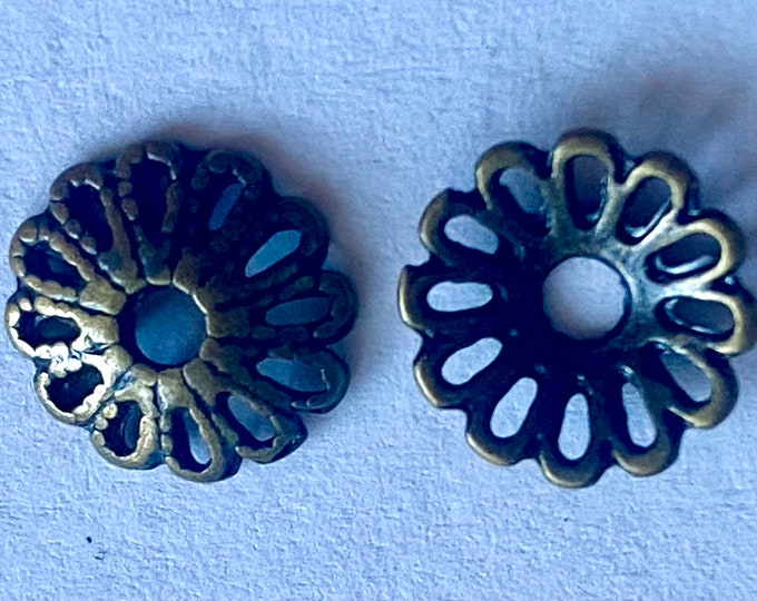 12mm Beadcaps Flower Antique bronze DIY Jewelry Making Findings.